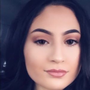 Meet your Posher, Heidi